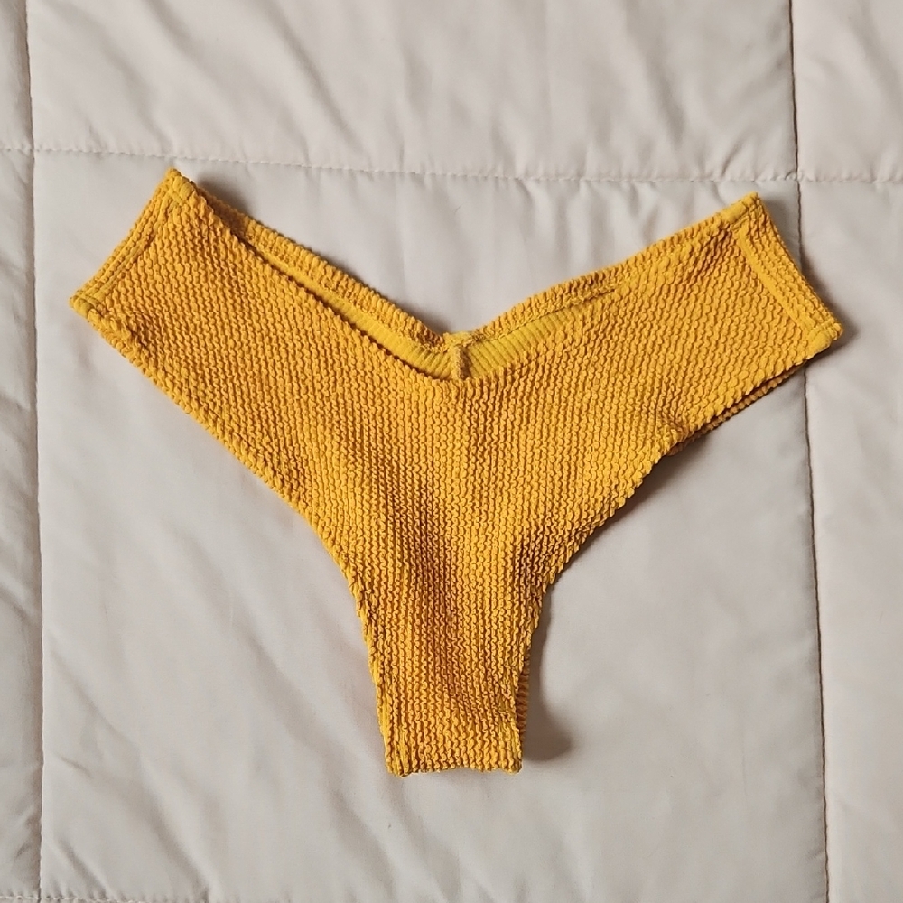 Skatie Mandi Bikini Bottoms